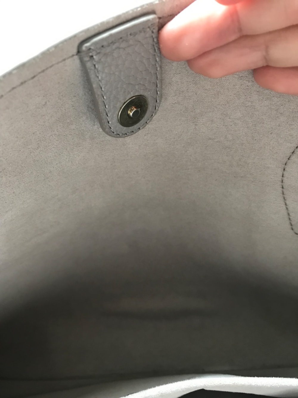 Gray Kate Spade Purse ♠️ - Picture 3 of 6
